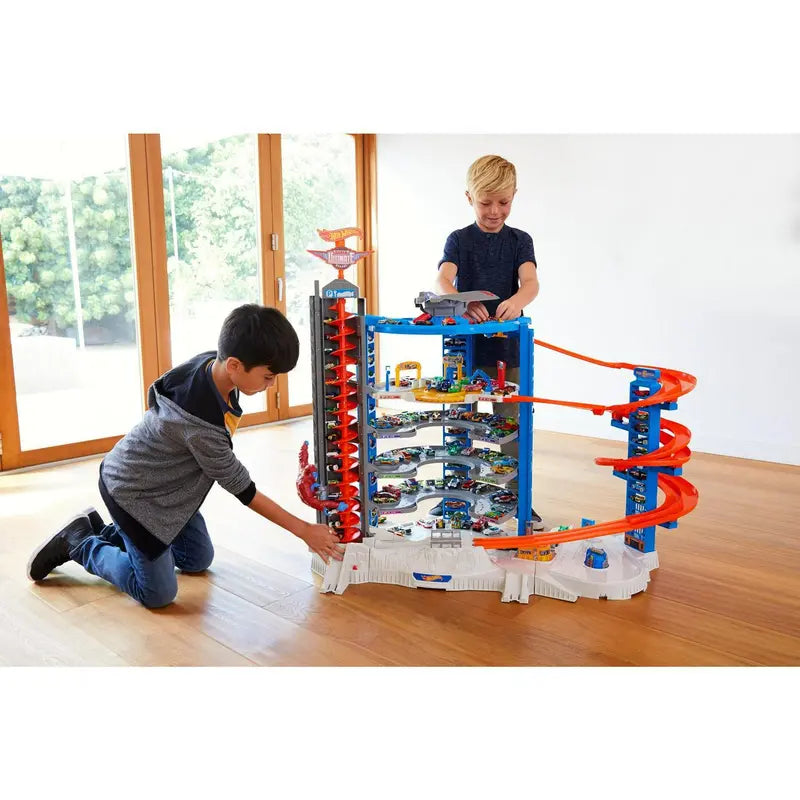Hot Wheels Super Ultimate Garage Track Set with 4 Toy Cars & Jet Plane, 3-Foot Tall, Motorized Elevator, Ages 5-8