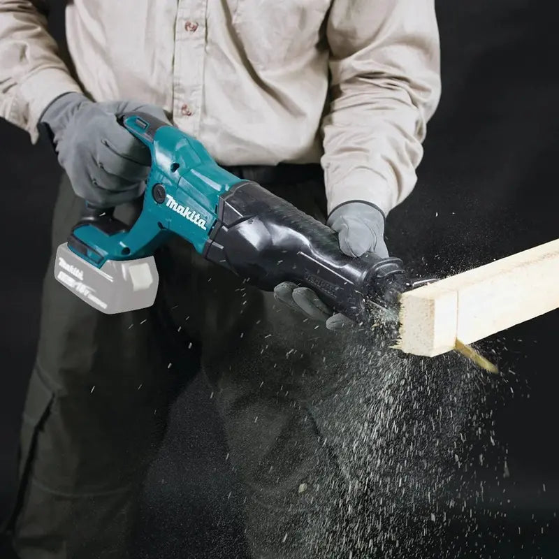 Makita 18V LXT Cordless Reciprocating Saw – Brushless Motor Design